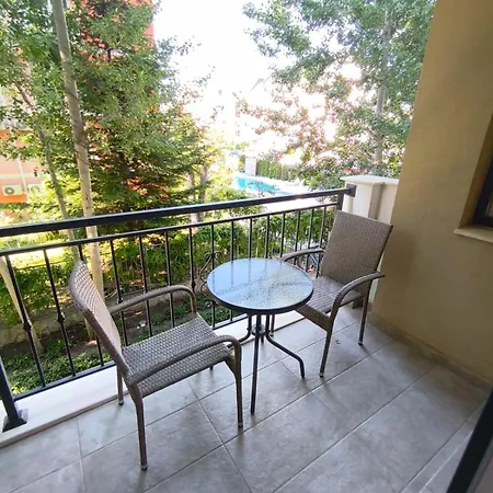Apartman Schoene Im Emilia Romana Park Napospart