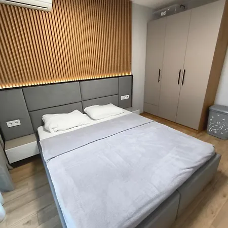 Apartman Schoene Im Emilia Romana Park *